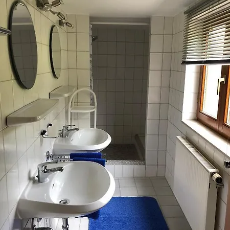 Gastehaus Heilig * 랑게나르겐